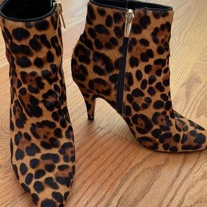 Vince Camuto above the ankle cheetah print boots with a small heel! Stylish!